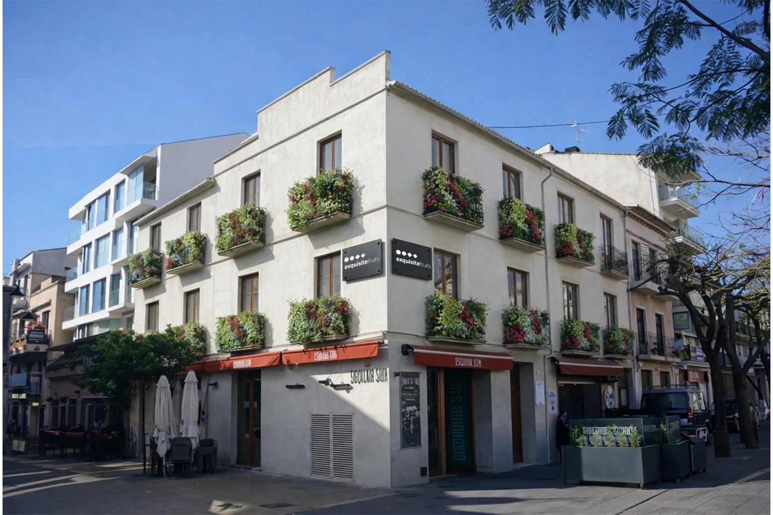 Exquisite Fruits office on Plaza del Prado, in the old town of Gandía, Valencia